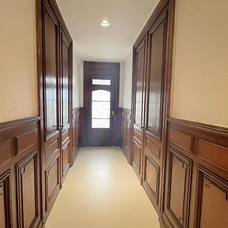 Apartment Cosy Pour 4 Pers. Climatise, 30m Joigny, Terrasse, Proche Pereire - Fr-1-474-260 *