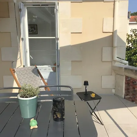 Apartamento Cosy Pour 4 Pers. Climatise, 30m Joigny, Terrasse, Proche Pereire - Fr-1-474-260 *